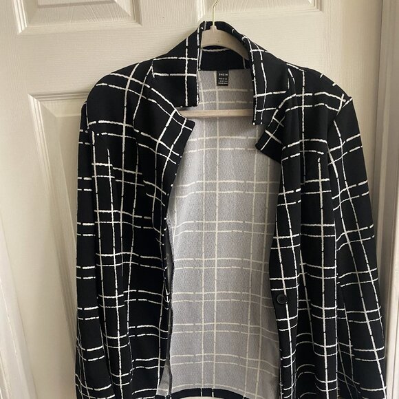 Shein 3-Piece Black & White Checkered Pantsuit – Women’s Modern Power Look - Picture 8 of 13